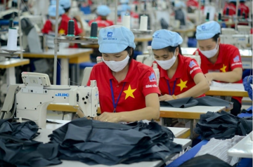 Bão giá bủa vây người lao động trẻ: Thắt lưng buộc bụng vẫn thấp thỏm cảnh 'cháy túi'