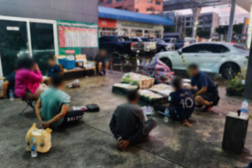 Bắt khẩn cấp 6 đối tượng buôn bán 300kg ma túy đá, tịch thu hàng loạt bất động sản và xe sang trị giá hơn 37 tỷ đồng