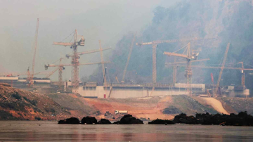 Di dời người dân để triển khai dự án đập thủy điện trị giá 92.000 tỷ đồng, nhà thầu Trung Quốc đảm nhiệm xây dựng