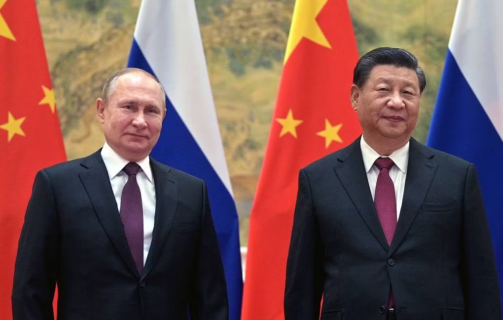 Tổng thống Nga Vladimir Putin và Chủ tịch Trung Quốc Tập Cận Bình. Ảnh: Tass Điện Kremlin xác nhận Tổng thống Nga thăm Trung Quốc - Ảnh 1.