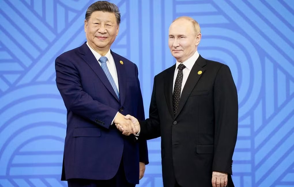 Chủ tịch Trung Quốc Tập Cận Bình và Tổng thống Nga Vladimir Putin. (Ảnh: Tass) Nga đặt nhiều kỳ vọng vào chuyến thăm Trung Quốc của Tổng thống Putin - Ảnh 1.