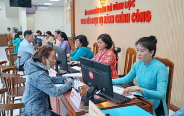 Chính thức tăng lương cơ sở lên 2,53 triệu đồng từ 1/7: Chi tiết bảng lương mới của cán bộ xã, phường