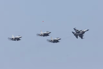 Pakistan đưa phi đội chiến đấu và hàng ngàn binh sĩ tới Ả-rập Xê-út