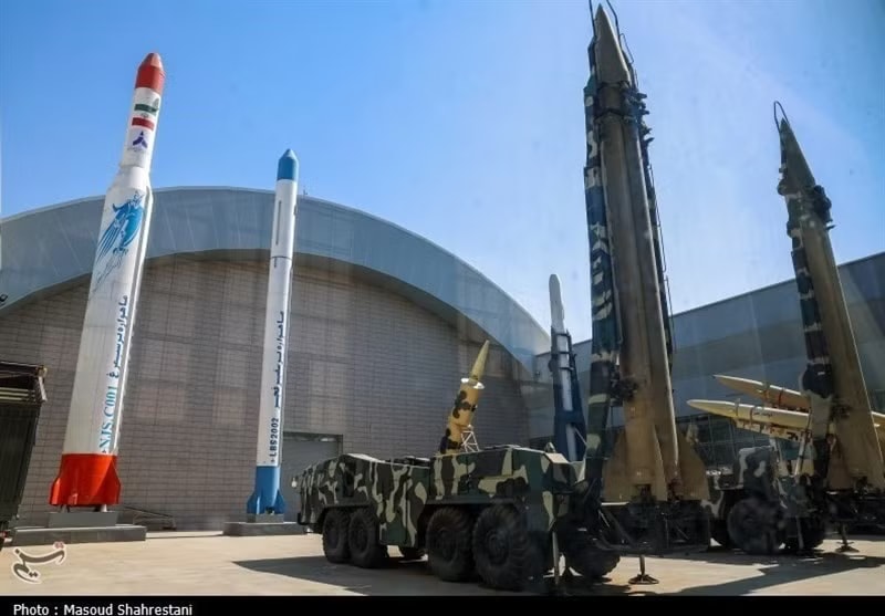 Iran tuyên bố 'không khoan nhượng' với mọi động thái tại eo biển Hormuz - Ảnh 3.