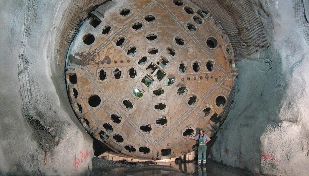 Chuẩn bị mua máy đào hầm TBM hiện đại hàng đầu thế giới phục vụ khai thác đồng - Ảnh 1.