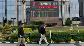 Nhà đầu tư nước ngoài tháo chạy, nền kinh tế lớn nhất Đông Nam Á ‘bốc hơi’ hơn 1,37 triệu tỷ đồng