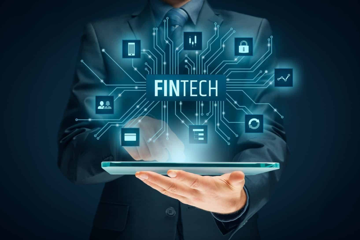 VCCI đề xuất gỡ 'nút thắt' pháp lý ngân hàng, mở toang cửa cho Fintech