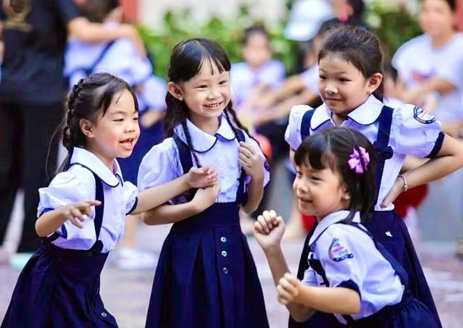 Năm nay học sinh toàn quốc nghỉ hè thế nào? - Ảnh 1.
