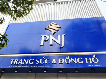 Lợi nhuận tăng vọt 117%, chuyên gia 'nâng cược' cổ phiếu PNJ