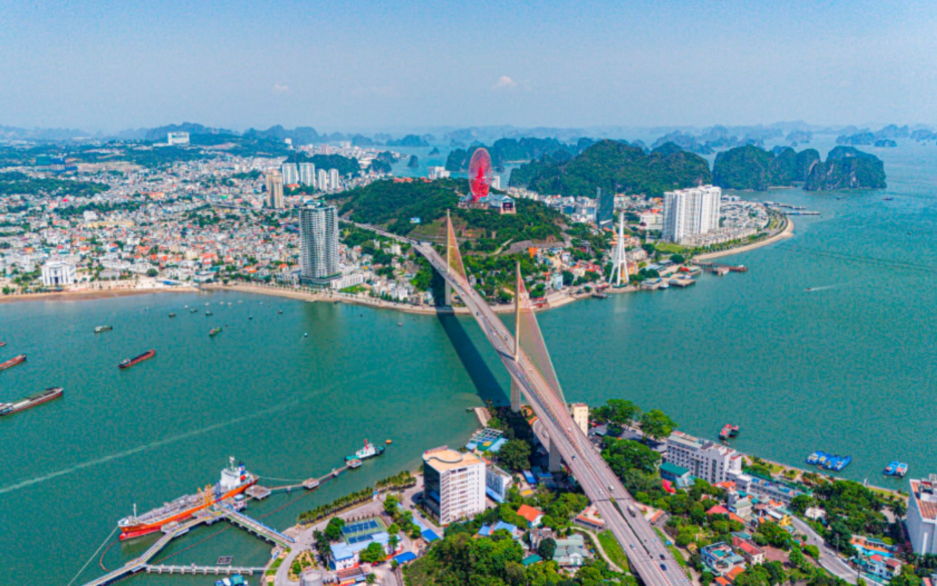 Chỉ ít tháng nữa, tỉnh có đường bờ biển dài thứ 3 Việt Nam sẽ trở thành thành phố trực thuộc Trung ương- Ảnh 1. Chỉ ít tháng nữa, tỉnh có đường bờ biển dài thứ 3 Việt Nam sẽ trở thành thành phố trực thuộc Trung ương- Ảnh 1.