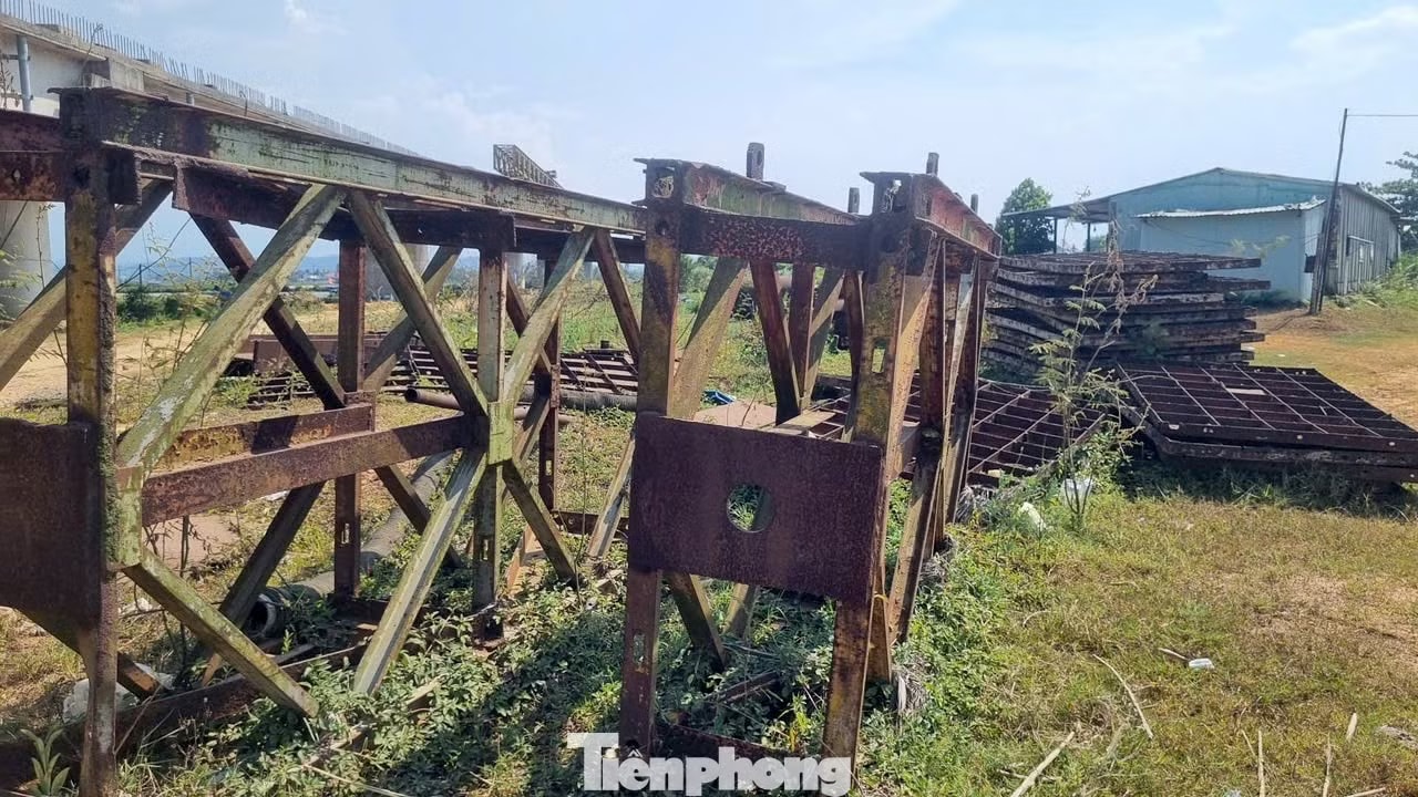 Đà Nẵng: Cầu 220 tỷ chưa làm xong đã rỉ sét - Ảnh 7.
