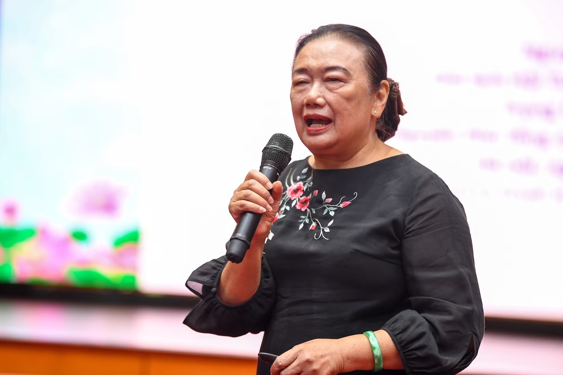 ba-nguyen-thi-cuc (1)