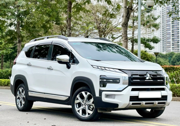 Lăn bánh 13.000km, chủ xe Mitsubishi Xpander Cross quyết định cho lên ‘sàn xe cũ’ với giá ‘rẻ như cho’ cùng cam kết cứng