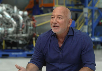 Tỷ phú Jeff Bezos gạt bỏ lo ngại bong bóng AI, khẳng định thế giới vẫn được hưởng lợi