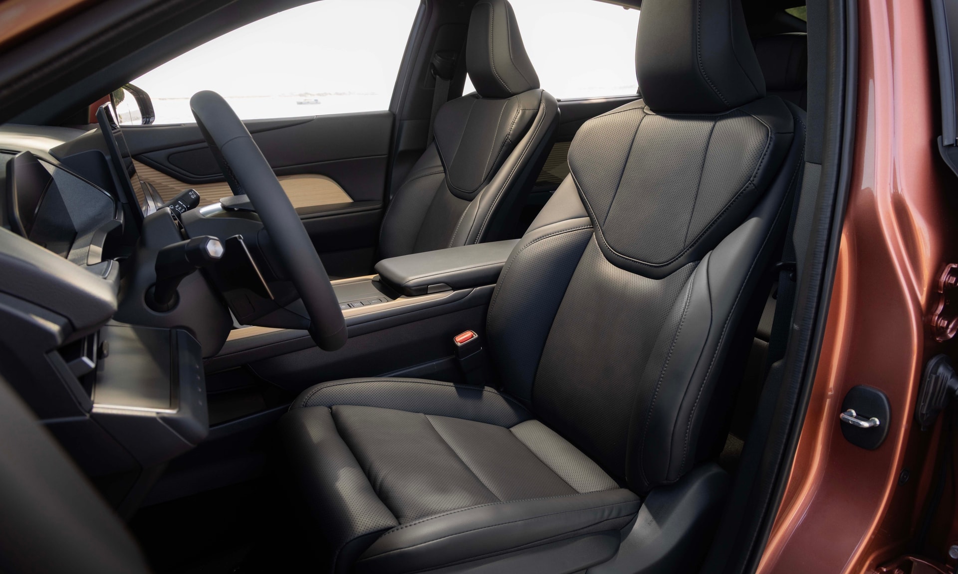 Lexus ES 500e 5