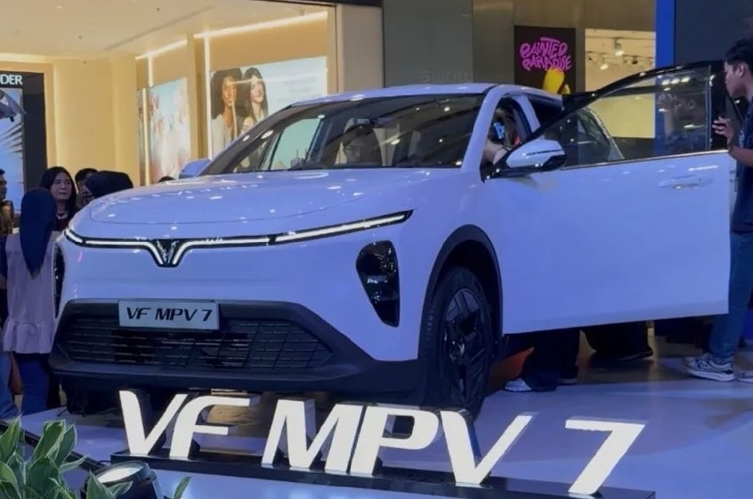 vf-mpv-7-indonesia-1.jpg