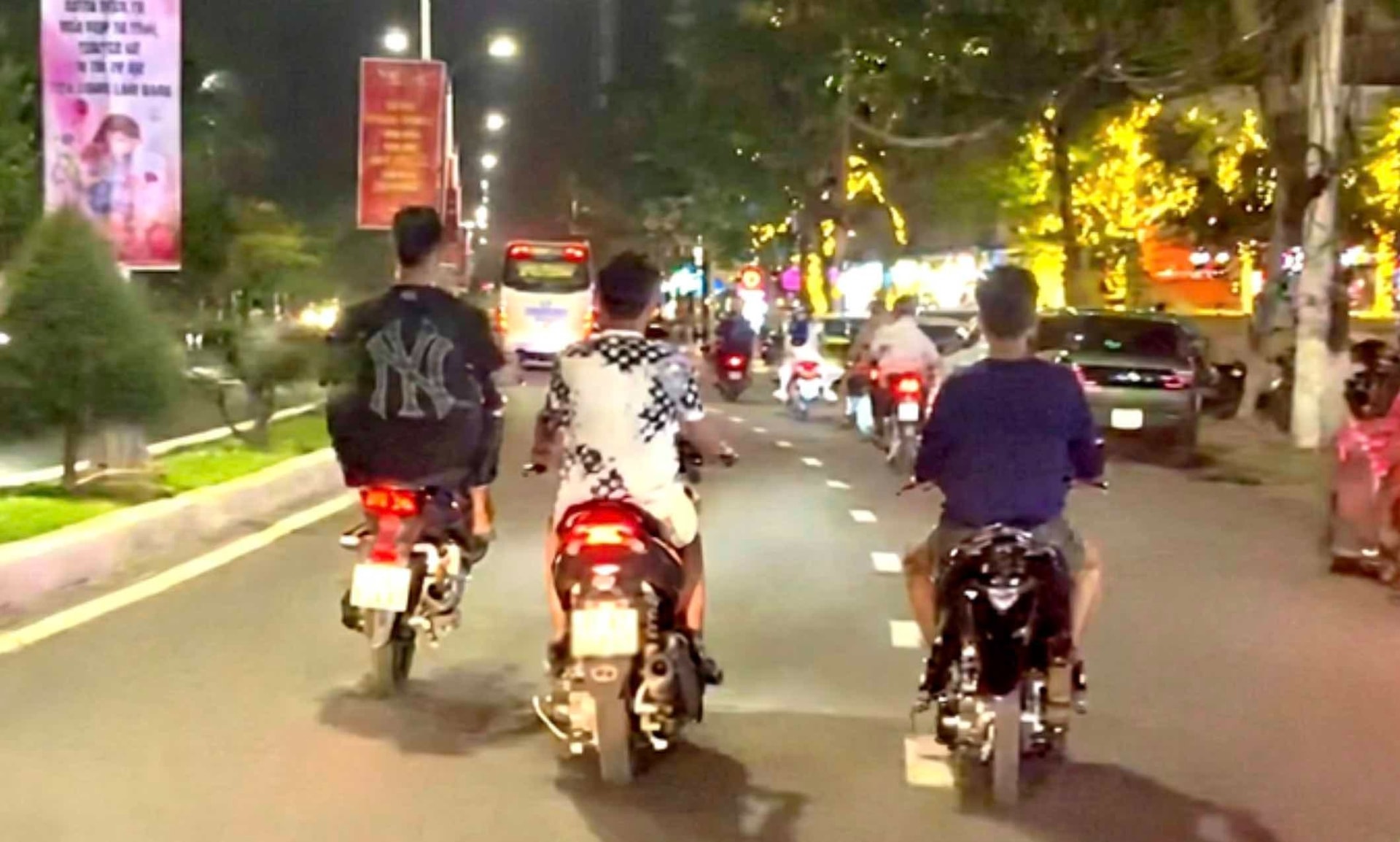 do-xe-vi-pham.jpg