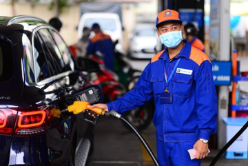 Petrolimex lên tiếng vụ quản lý cửa hàng bán hơn 12.500 lít dầu kém chất lượng ra thị trường