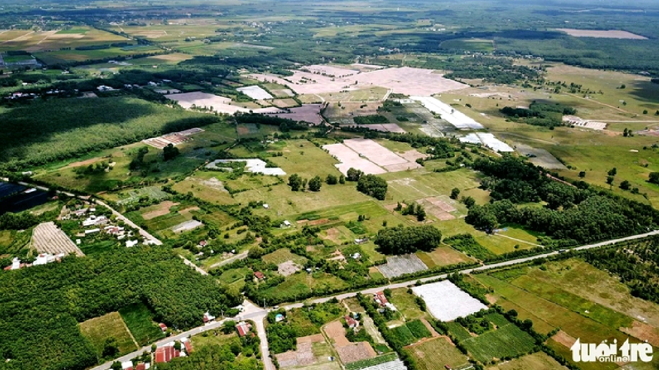 Công viên lớn nhất TP. HCM, rộng gấp 27 lần Thảo Cầm Viên 20 năm không một bóng người bắt đầu triển khai xây dựng- Ảnh 1. Công viên lớn nhất TP. HCM, rộng gấp 27 lần Thảo Cầm Viên 20 năm không một bóng người bắt đầu triển khai xây dựng- Ảnh 1.