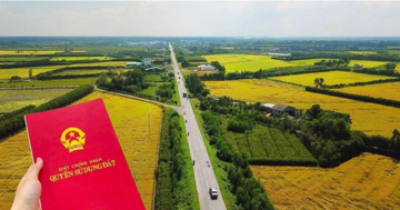 Bồi thường không đủ nộp tiền sử dụng đất tái định cư, làm sổ đỏ thế nào?