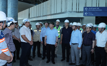 Phó Thủ tướng trực tiếp thị sát sân bay Long Thành, Vinaconex báo cáo tiến độ loạt gói thầu trọng điểm