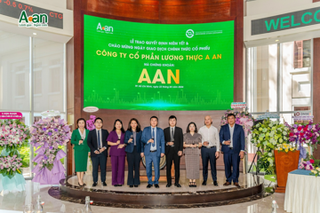 Sau BAF và Siba Group, thêm một công ty của đại gia Trương Sỹ Bá niêm yết HoSE