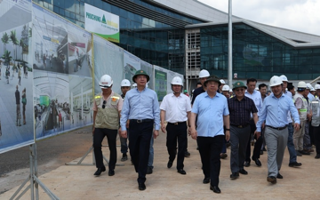 Sốt ruột tiến độ dự án sân bay Long Thành, Phó Thủ tướng trực tiếp xuống đại công trường chỉ đạo tháo gỡ