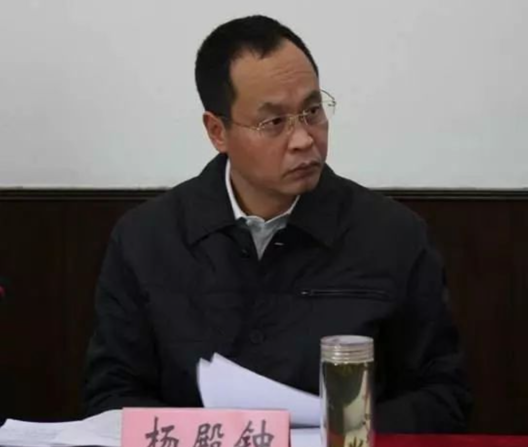 tải xuống