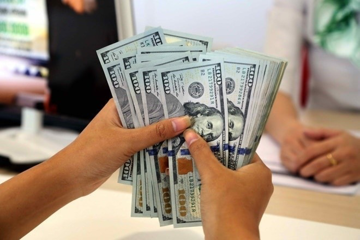 Chuyên gia dự báo tỷ giá có thể vượt 27.000 VND/USD