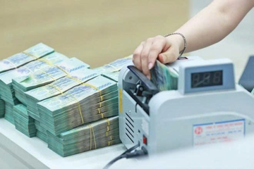 Người dân gửi hơn 10,3 triệu tỷ đồng vào ngân hàng, NHNN liên tục yêu cầu giảm lãi suất