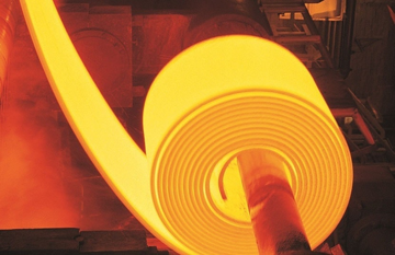 Đòn thuế mạnh tay từ Bộ Công Thương khiến thép Trung Quốc mất thị phần, doanh nghiệp tôn mạ chật vật giữ biên lợi nhuận