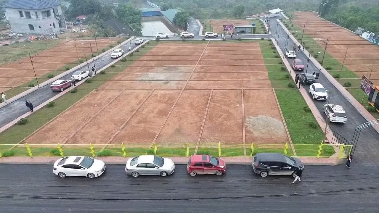 Giá đất nền vùng ven Hà Nội thanh khoản 