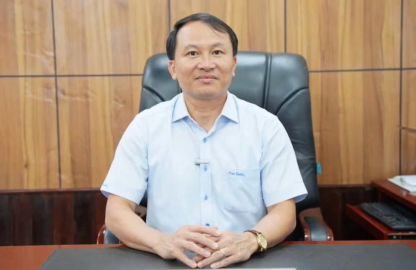 Ông Nguyễn Đình Đức - Giám đốc Sở Nông nghiệp và Môi trường TP. Huế, bị kỷ luật cảnh cáo. Giám đốc Sở Nông nghiệp và Môi trường TP. Huế bị kỷ luật cảnh cáo - Ảnh 1.