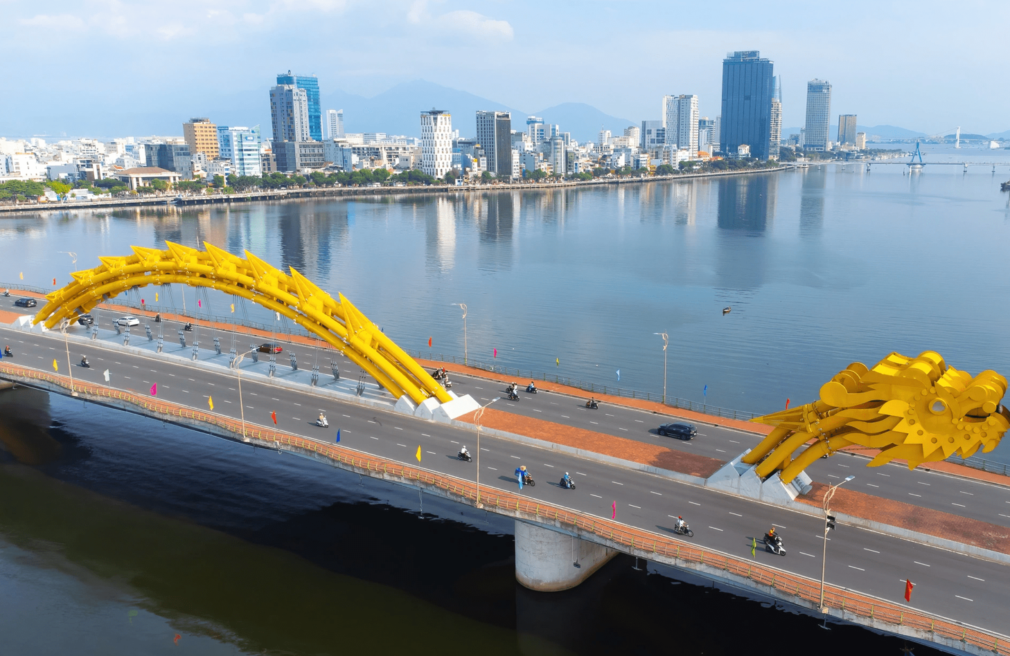 Việt Nam có duy nhất 1 cây cầu vào top kỳ quan kiến trúc thế giới, tọa lạc tại thành phố đáng sống nhất cả nước- Ảnh 1.