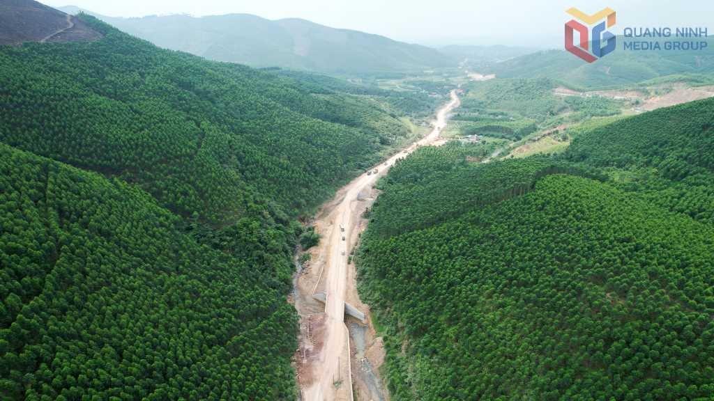 Đầu tư hàng nghìn tỷ đồng để nâng cấp loạt đường kết nối 2 TP tương lai của Việt Nam- Ảnh 2. Đầu tư hàng nghìn tỷ đồng để nâng cấp loạt đường kết nối 2 TP tương lai của Việt Nam- Ảnh 2.