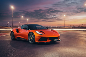 Lotus Emira 420 Sport trình làng phiên bản nhẹ và mạnh nhất lịch sử