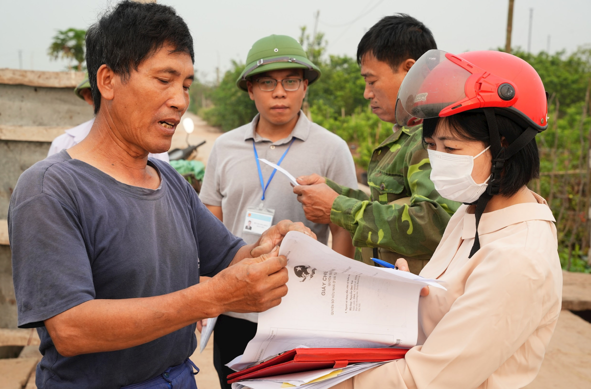Một xã tại Hà Nội đã ban hành gần 14.000 thông báo thu hồi đất tại đại dự án 925.000 tỷ của Vingroup- Ảnh 1.