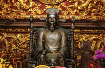 Nhà thơ lỗi lạc của Việt Nam từng làm quan dưới 3 triều vua, được hướng tới xây dựng hồ sơ trình UNESCO vinh danh