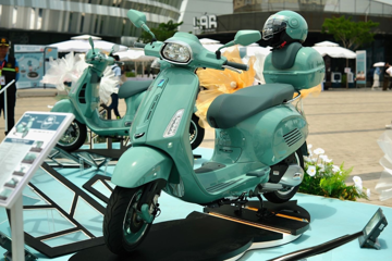 Vespa Sprint 180 chốt giá 121,5 triệu đồng: Khách Việt có sẵn sàng xuống tiền?