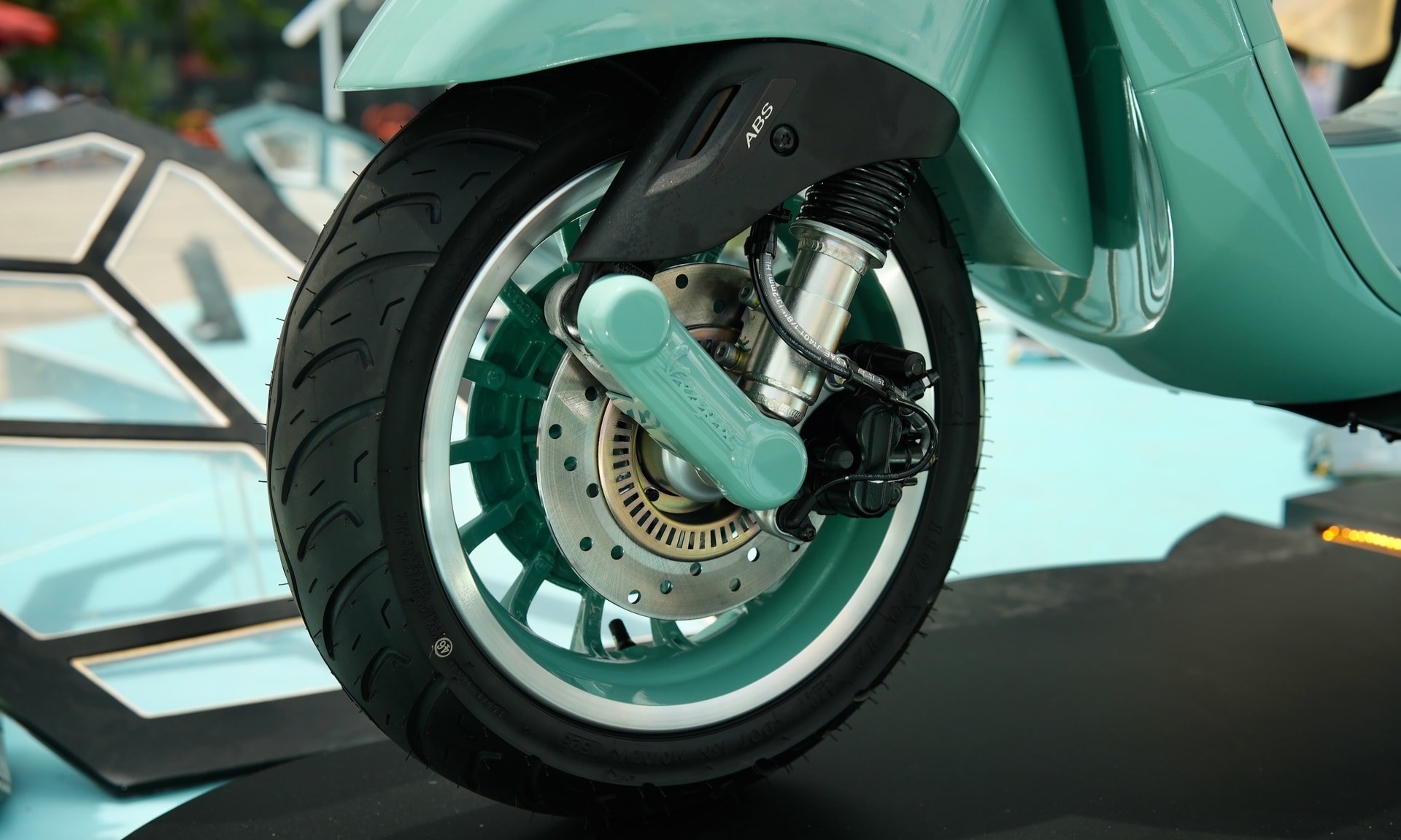 Vespa Sprint 180 7