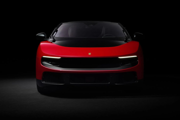 Ra mắt siêu xe điện Ferrari Luce: 16 tỷ, 1.035 mã lực, từ bỏ phím cảm ứng mang cảm xúc cơ khí trở lại, bắt tay cùng thiên tài thiết kế của Apple