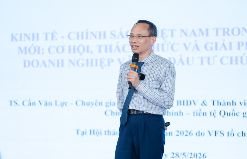 TS Cấn Văn Lực nói về câu chuyện trái phiếu Novaland (<a style='text-decoration: none;' href='/NVL'>NVL</a>) - Ảnh 1.