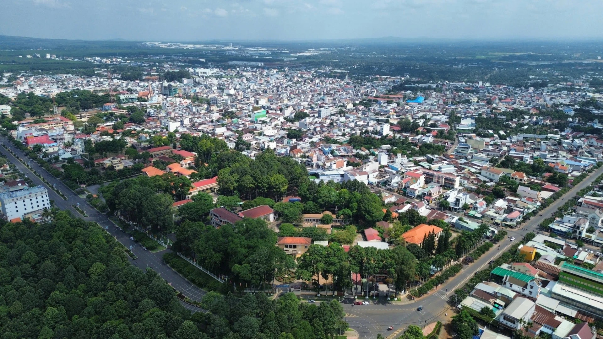Hàng triệu người dân TP. Đồng Nai sẽ được miễn 100% phí làm thủ tục này, áp dụng ngay từ tháng 6 - Ảnh 1.