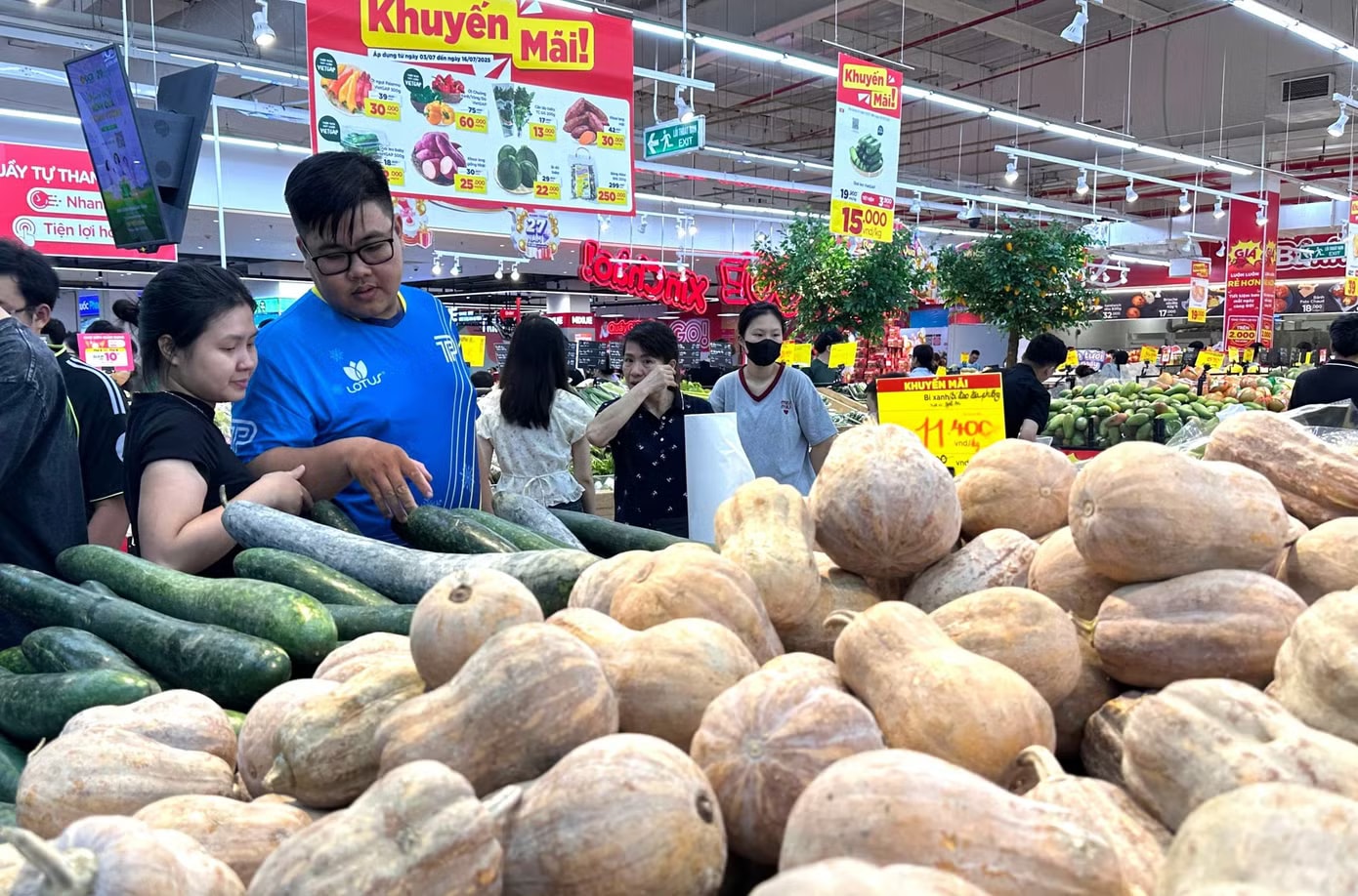 Nhóm hàng ăn và dịch vụ ăn uống tăng 0,58%. Lạm phát gia tăng - Ảnh 1.