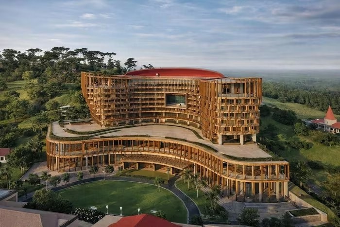 Khu lâu đài bỏ hoang sắp được 'tái sinh' với siêu dự án casino 2.100 tỷ đồng- Ảnh 2. Khu lâu đài bỏ hoang sắp được 'tái sinh' với siêu dự án casino 2.100 tỷ đồng- Ảnh 2.
