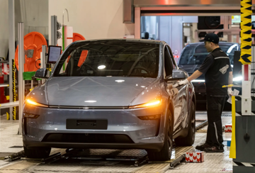 Tesla bị kiện tập thể tại Trung Quốc