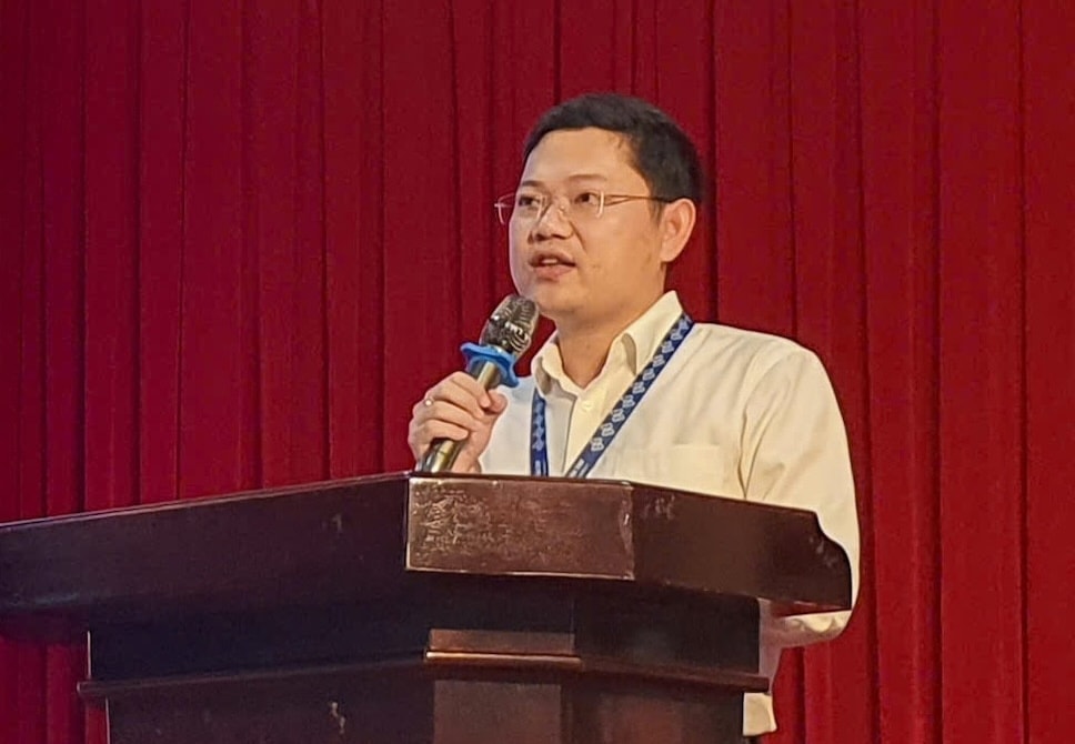 le-minh-hoang-111506.jpg
