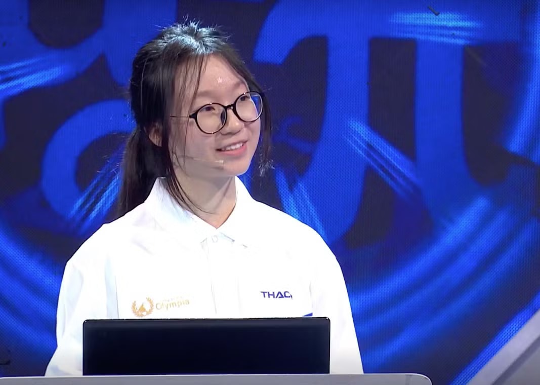 Nữ sinh Vinschool sở hữu điểm SAT top đầu thế giới, ngược dòng giành vòng nguyệt quế Olympia - Ảnh 1.