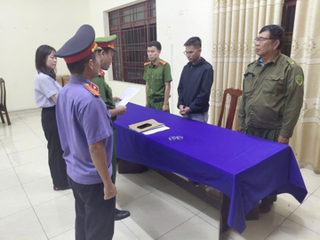 Chính thức: Khởi tố, bắt giam nam tài xế SN 2002 trong vụ cháy ô tô khiến 2 người tử vong