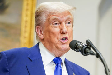 Cổ phiếu dầu khí đồng loạt nổi sóng sau tuyên bố mới của Tổng thống Mỹ Donald Trump với Iran